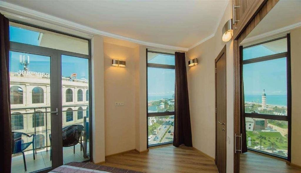 Orbi Luxury Apartments Batoumi Extérieur photo